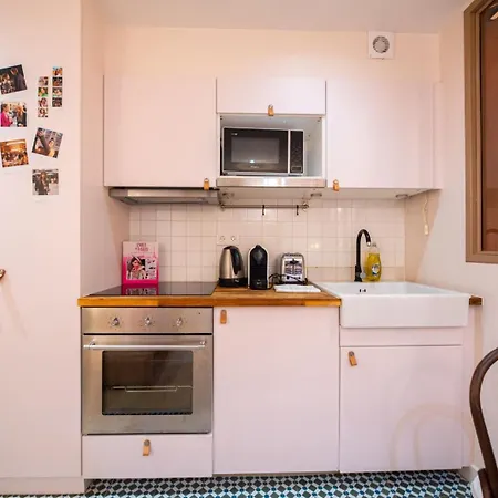 Vivez Le D'emily In Apartment